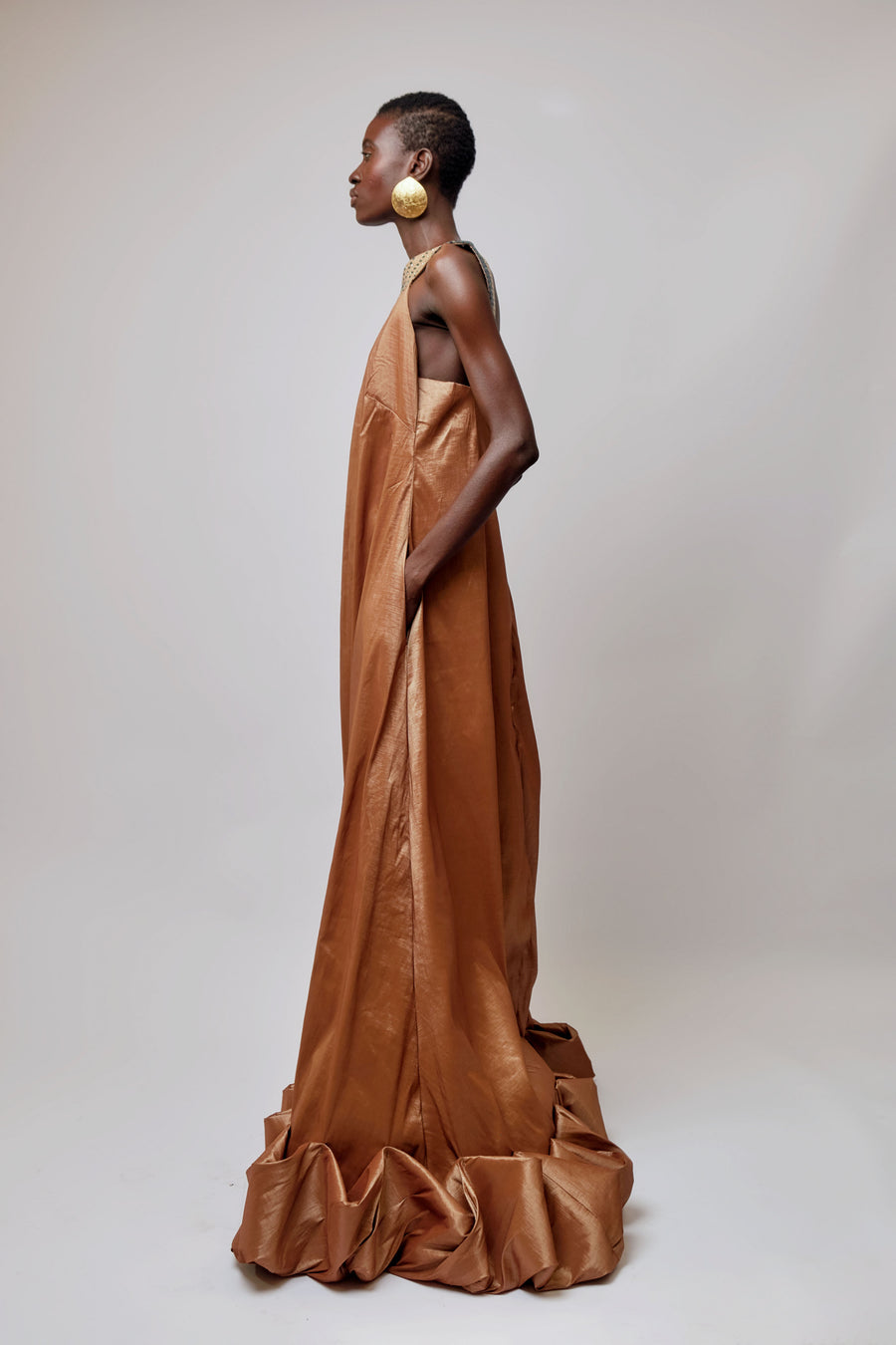 Ruffled Hem Maxi Dress: Brown TRIBASSA