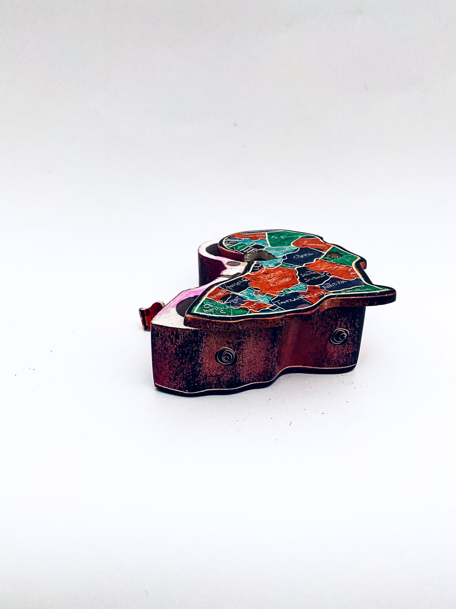 Jewellery box with inscriptions of all African countries African Designers Mall